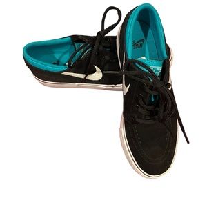 Rare Nike SB Stefan Janoski Shoes